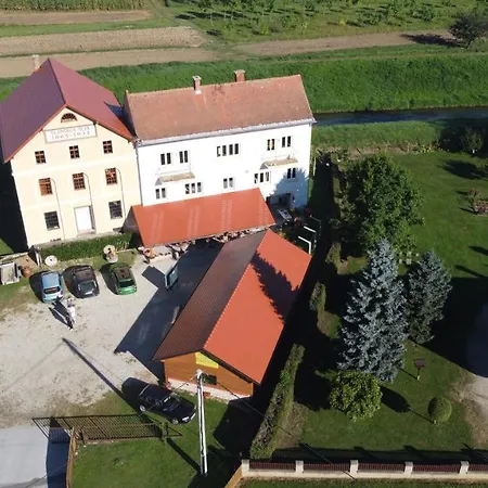 בית הארחה Mill House And