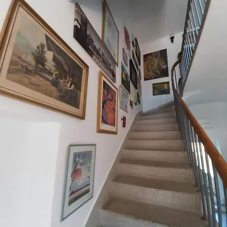 Mill House And * ליוטומר