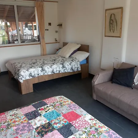 Mill House And * ליוטומר