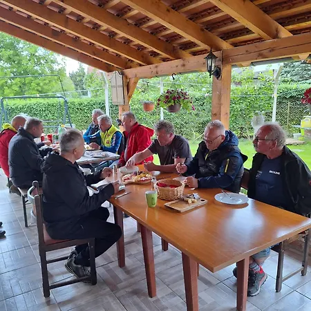 בית הארחה Mill House And *