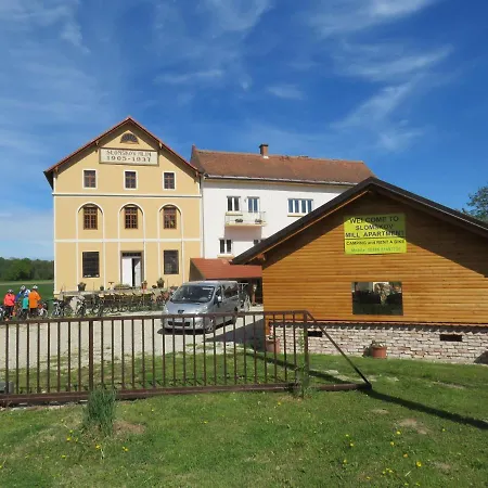 Mill House And Pensjonat