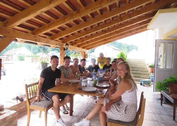 بيت ضيافة Mill House And ليوتومير